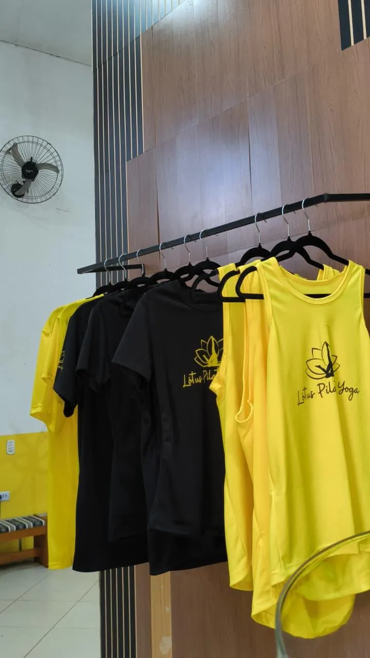 Camisetas e regatas oficiais do Studio Lótus